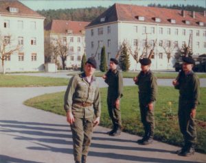 1982_Kaserne3_Blick_vom_heutigen_Provenceweg