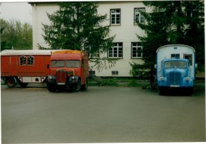 1998__697